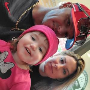 Meet your Posher, Dennis